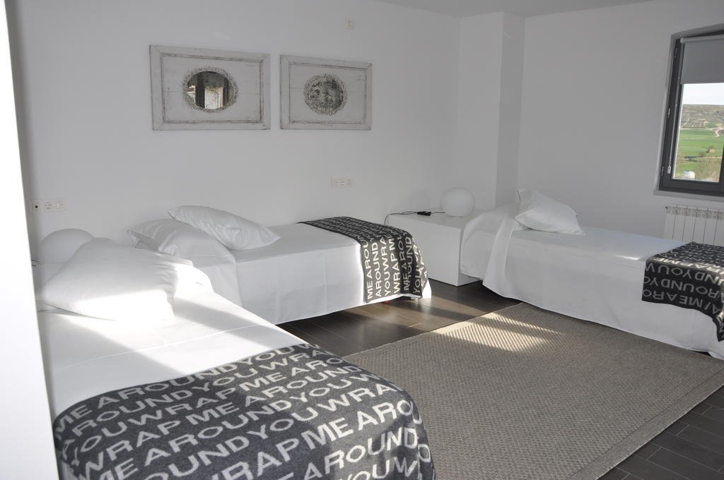 Emebed Posada Castrojeriz Cameră foto